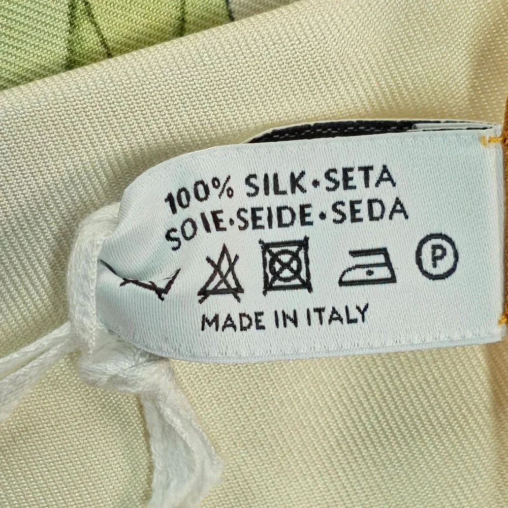 Ferragamo Womens Sunflower Silk Scarf OS Ivory/Yellow Square Foulard Italy NWT